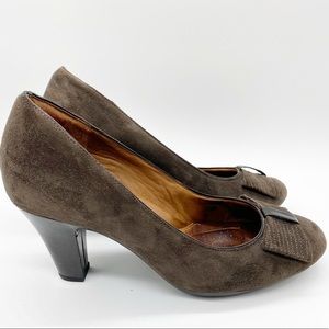 Clark’s Comfort Pumps Suede Brown Sz. 8.5M
